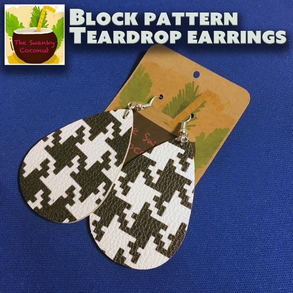 Block Pattern Teardrop Earrings